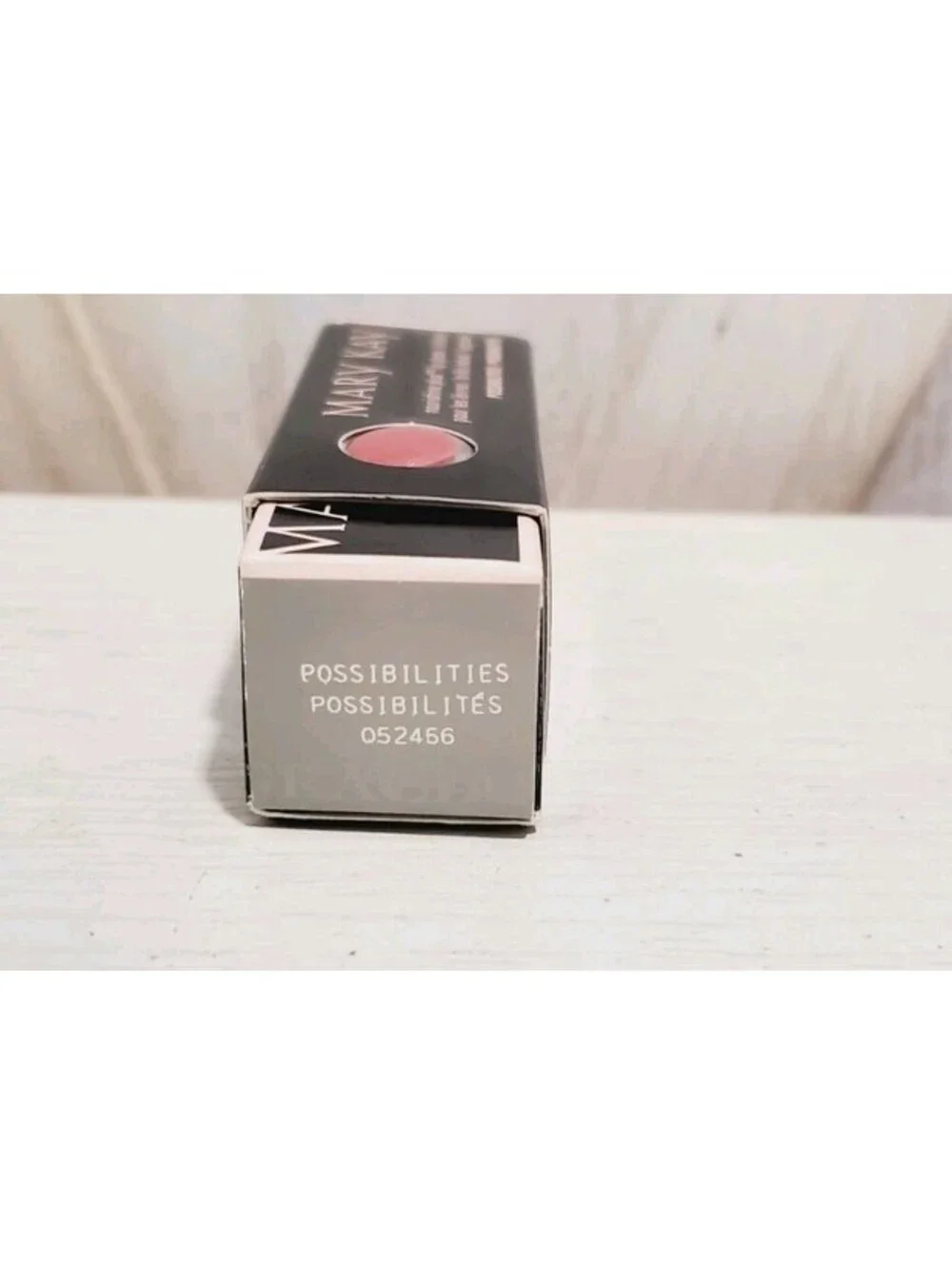 Mary Kay NouriShine Plus Lipgloss  Possibilities - Sample Included - New in Box